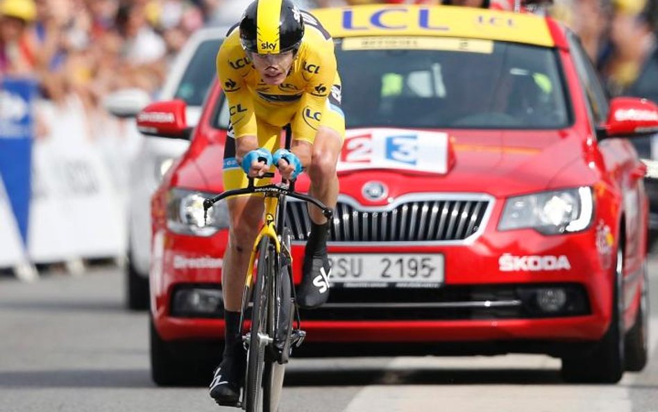 Chris Froome wygrał jazdę na czas i na cztery etapy przed końcem Touru ma 4 minuty i 34 s przewagi n