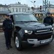 Straż Ochrony Kolei kupiła samochody za ponad milion. To luksusowe Land Rovery