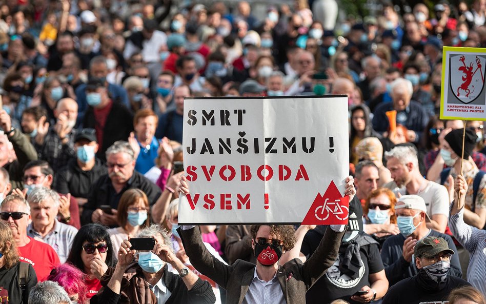 Słowenia. 20 tys. demonstrantów domagało się ustąpienia prawicowego premiera