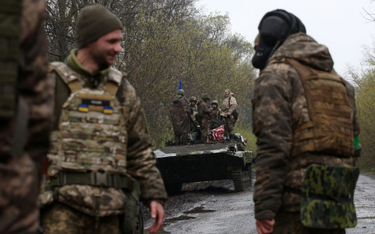 Ukraińscy żołnierze w rejonie Izium