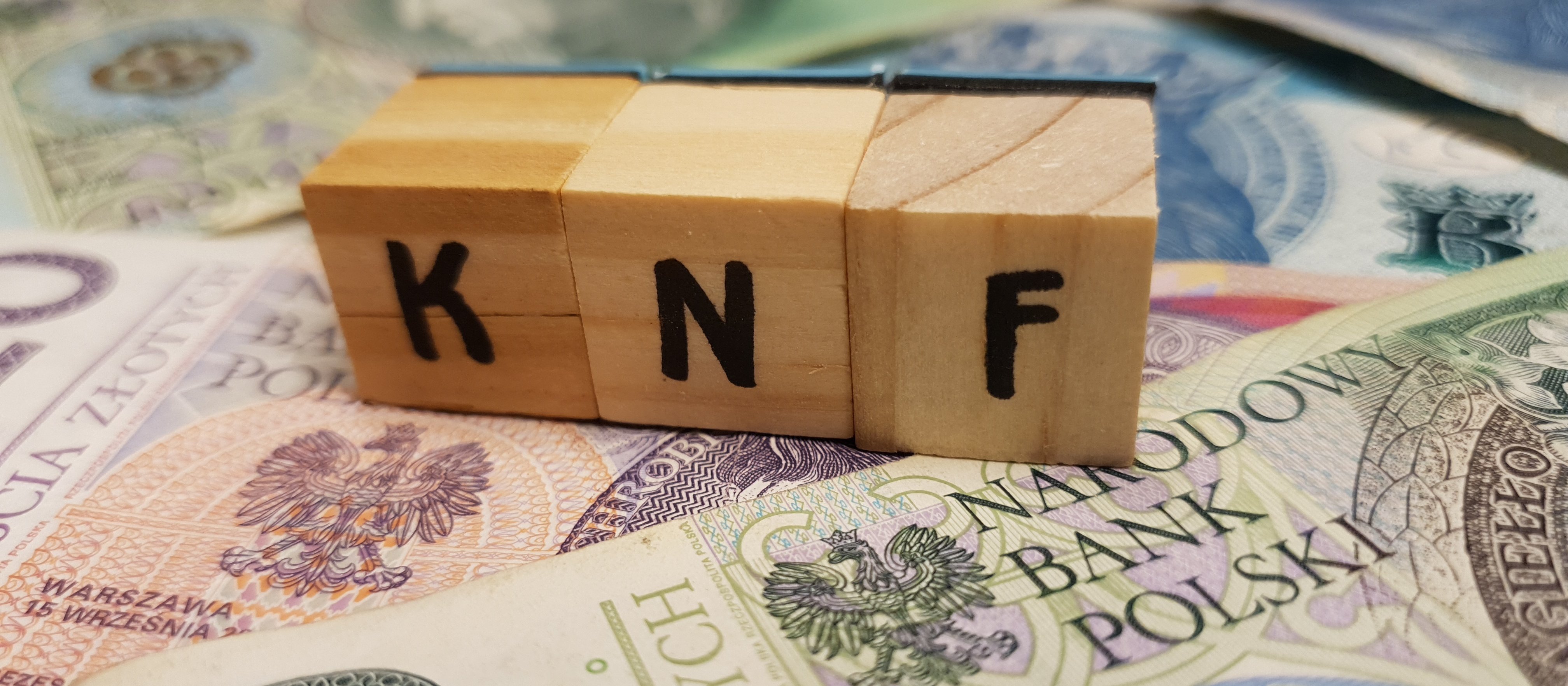 Jakie dywidendy od banków w 2026 roku? KNF przedstawia rekomendacje