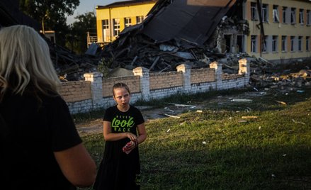 Jedna z ostrzelanych szkół w obwodzie donieckim