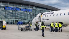 Pasażerowie z województwa podkarpackiego mogą korzystać z lotów oferowanych przez kilka linii lotnic