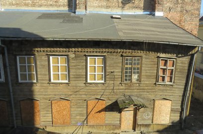 Drewniak był stale zamieszkiwany aż do 2016 roku i przez ponad 120 lat przetrwał w niezmienionej for