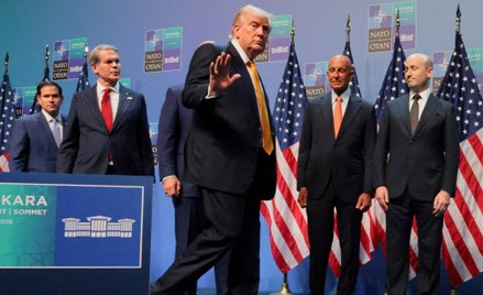 Europejscy sojusznicy są zakładnikami nastrojów prezydenta USA. Na zdjęciu: Donald Trump na szczycie