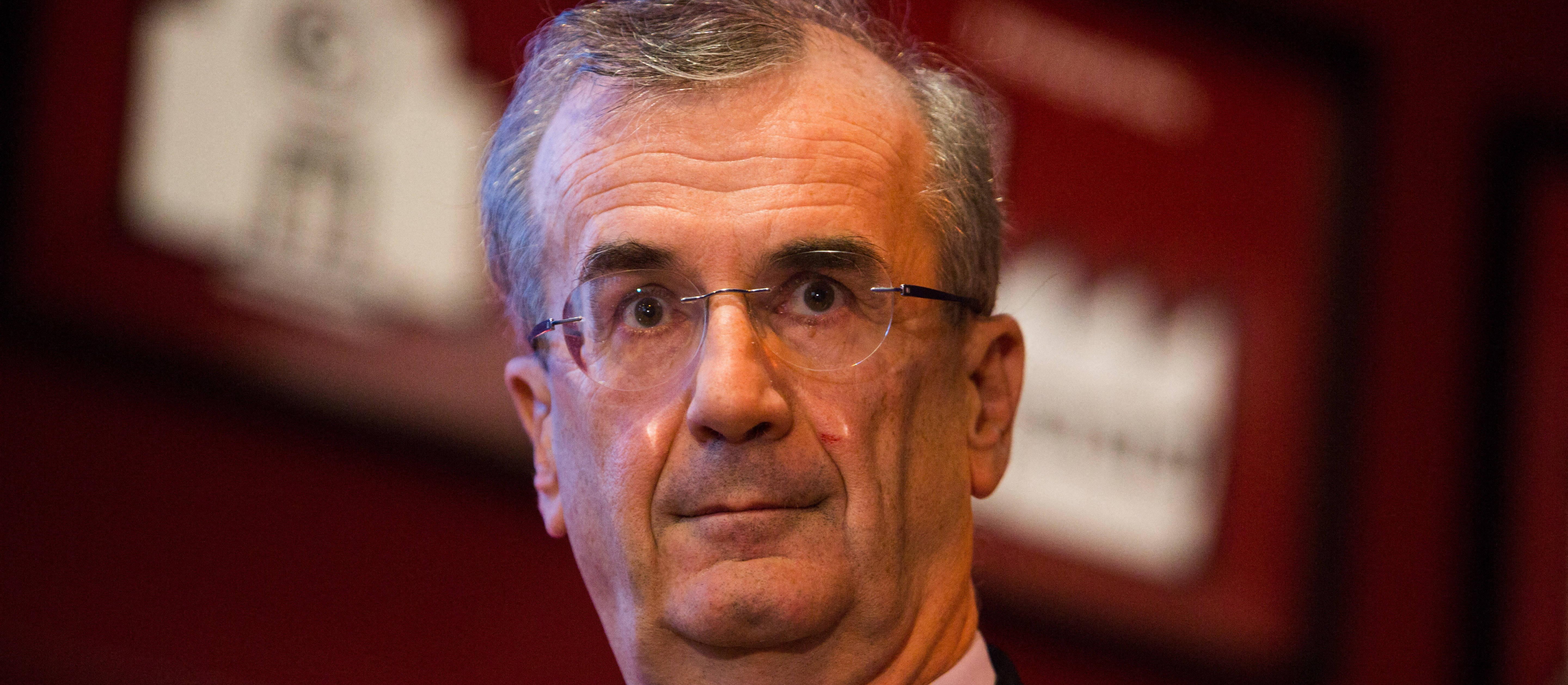 Niespodziewana rezygnacja szefa francuskiego banku centralnego. Powodem wybory?