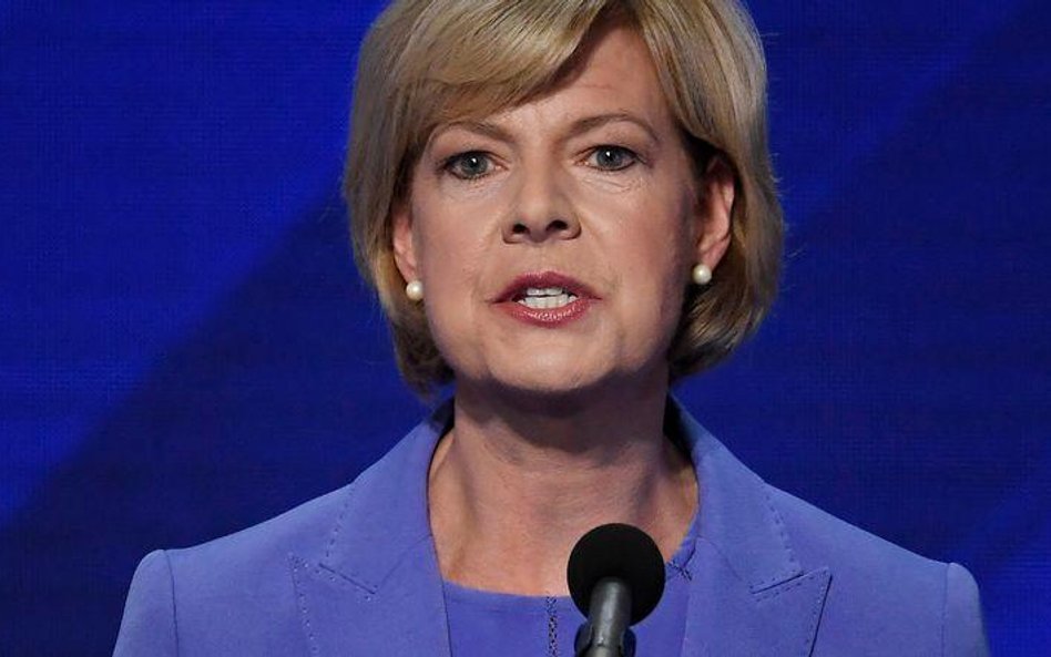 Senator Tammy Baldwin jest inicjatorką projektu wzbudzającego w Polsce emocje