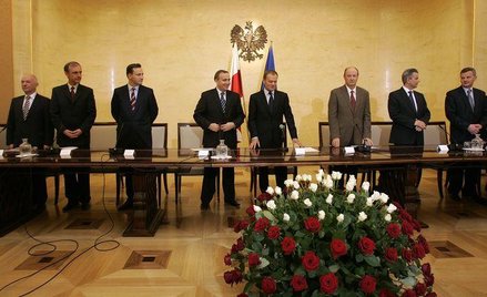 Spotkanie z mediami podsumowujące pół roku działania rzadu