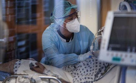 Polska i świat walczą z koronawirusem - relacja z 28 października