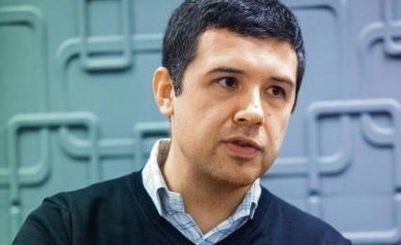 Marek Dziubiński, prezes Medicalgorithmics, ujawnia, że spółka szykuje się do podpisania umów dystry