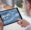 Dzięki systemom smart możemy sterować funkcjami naszego mieszkania
