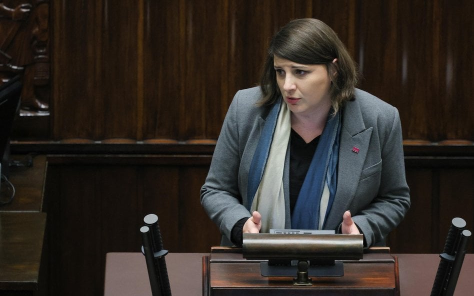 Czy pracownik powinien wiedzieć, na czym stoi w kwestii umowy?