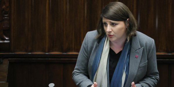 Czy pracownik powinien wiedzieć, na czym stoi w kwestii umowy?