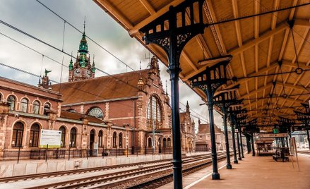 PKP kusi pasażerów samochodami na minuty