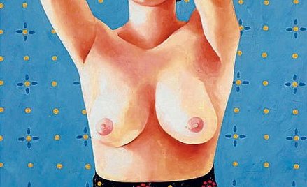 Drapieżne kobiety na kanapie i przed lustrem