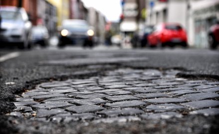 Zły stan dróg w Polsce. Cypr i Grecja dużo wyżej w rankingu