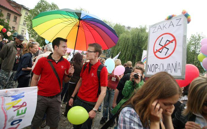 Krakowski Marsz Tolerancji w kordonie policji