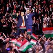 Viktor Orbán, premier Węgier, i wiceprezydent USA JD Vance na wiecu przedwyborczym w Budapeszcie