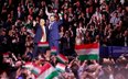 Viktor Orbán, premier Węgier, i wiceprezydent USA JD Vance na wiecu przedwyborczym w Budapeszcie