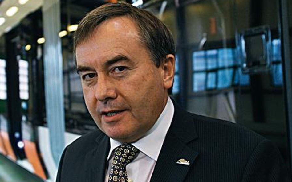 Krzysztof Olszewski zaczynał karierę zawodową w warsztatach samochodowyc