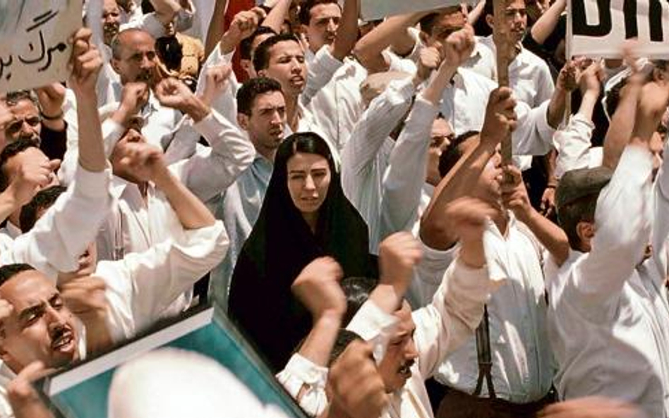 Bohaterkami filmu są cztery Iranki