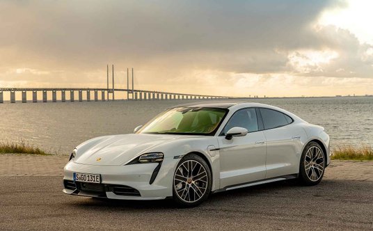 Porsche Taycan Turbo