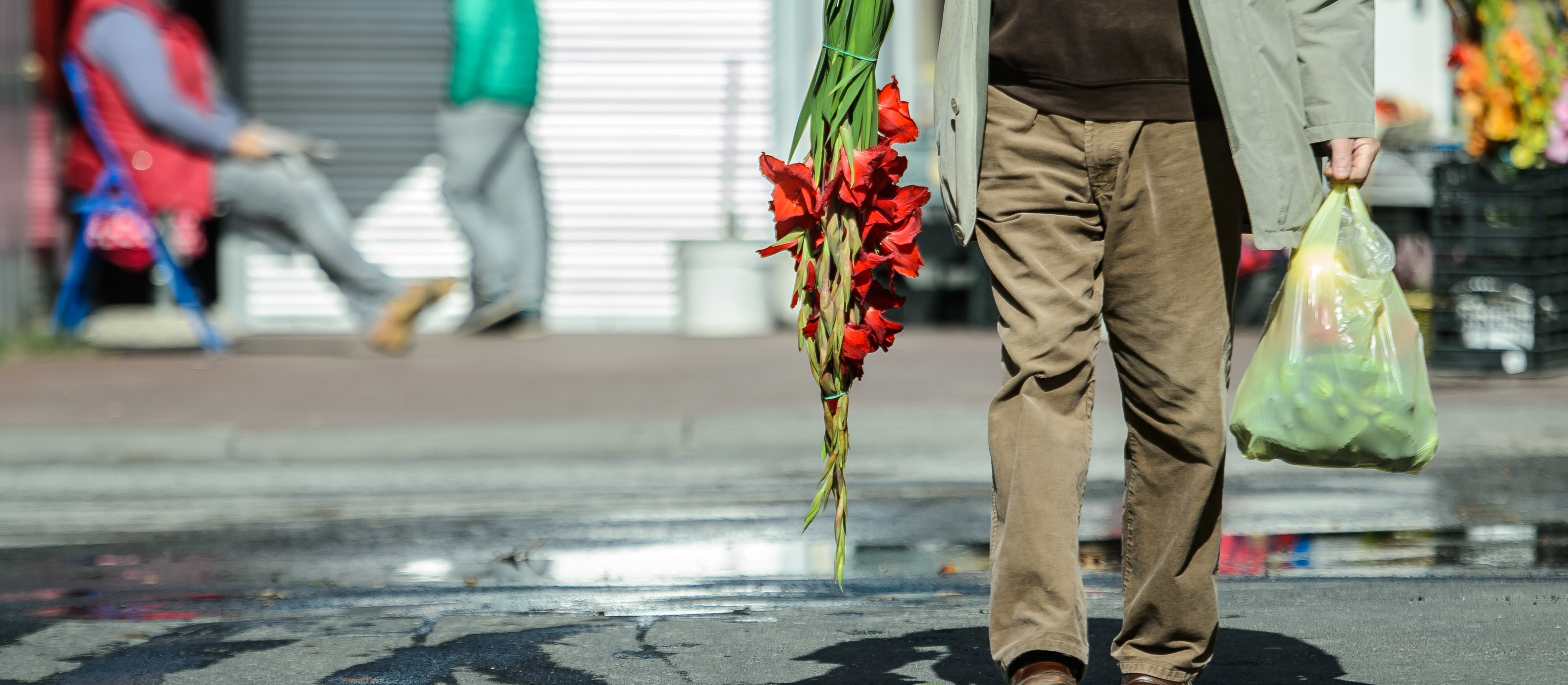 NSA: Trzeba naliczać VAT przy opłatach recyklingowych za sklepowe foliówki