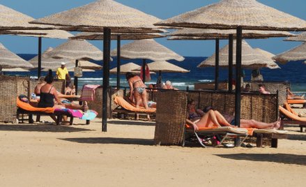 Ceny "first minute" w biurach podróży pną się do góry. Na razie małymi kroczkami