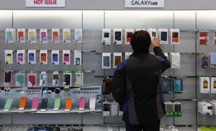 Samsung przegrywa z Apple