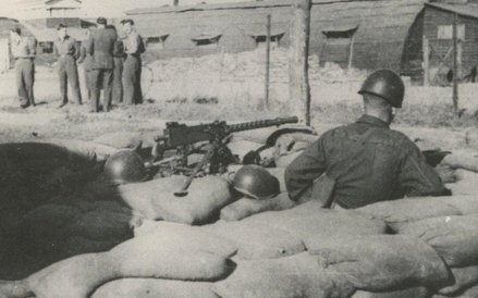 Grupa inspektorów w Faegn, Korea, 1954