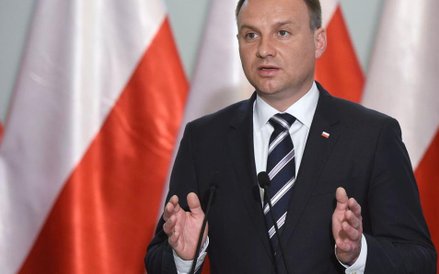 Kandydat PiS na prezydenta - Andrzej Duda, podczas konferencji prasowej po wystąpieniu szefa MSZ Grz