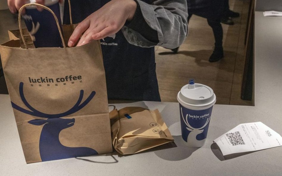 Luckin Coffee. Inwestorom przypadł do gustu chiński Starbucks