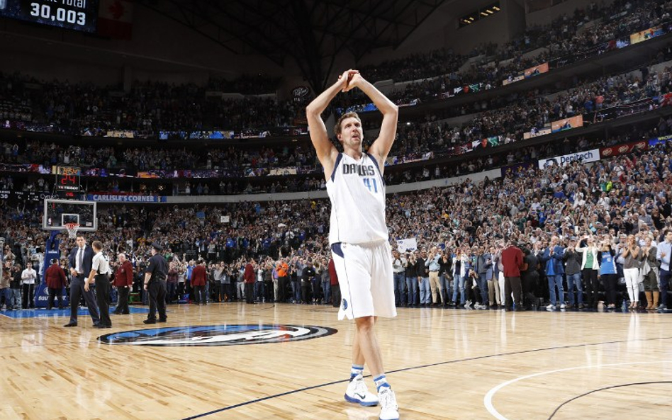 NBA: Dirk Nowitzki przekroczył granicę 30 000 punktów