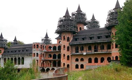 Niezwykły dom w Łapalicach od wielu lat budzi duże emocje