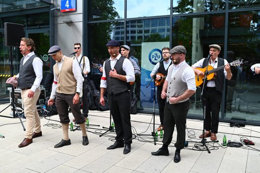 Obchody rocznicy wybuchu Powstania Warszawskiego odbywały się w różnych punktach miasta