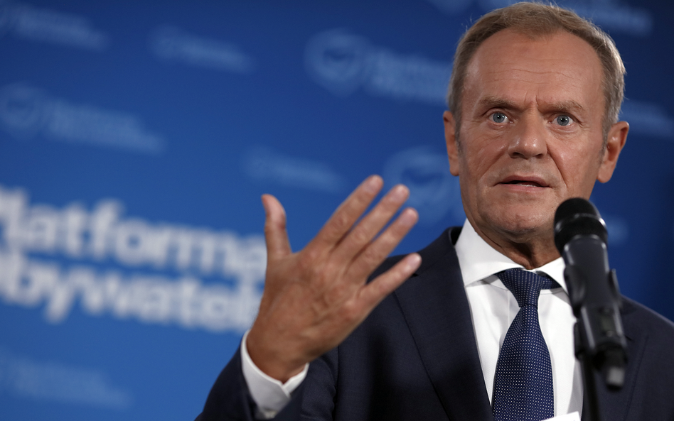 Tusk do TVP Info: Pomyślcie, ile ludzi możecie uratować