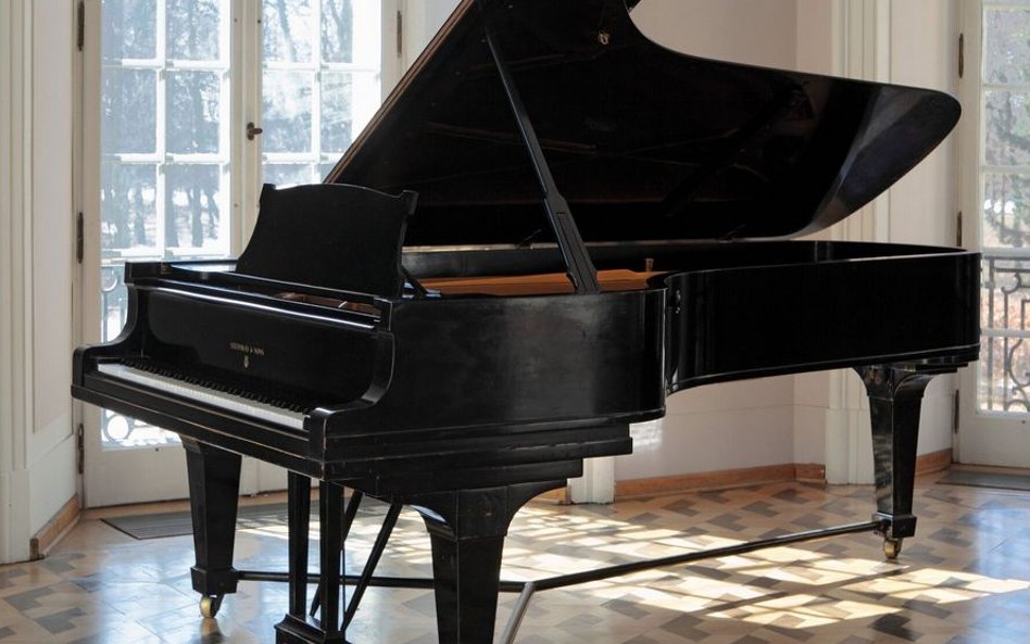 Fortepian koncertowy Ignacego Jana Paderewskiego Steinway & Sons, 1925