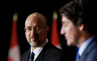 We wtorek premier Ukrainy Denys Szmyhal (z lewej) składa wizytę w Kanadzie. Spotkał się m.in. z prem