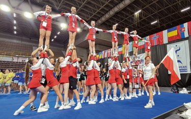 Obraz cheerleadingu w Polsce wciąż zniekształcony jest stereotypami. Na zdjęciu: Three Stars z Łocho
