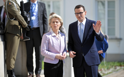 Przewodnicząca Komisji Europejskiej Ursula von der Leyen i premier Mateusz Morawiecki