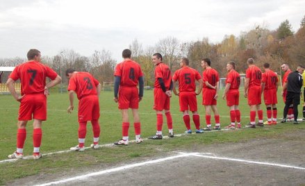 Piłkarz doniósł na sędziego. Liniowy był pijany