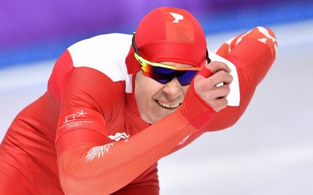 Sebastian Kłosiński na trasie wyścigu na 1000m