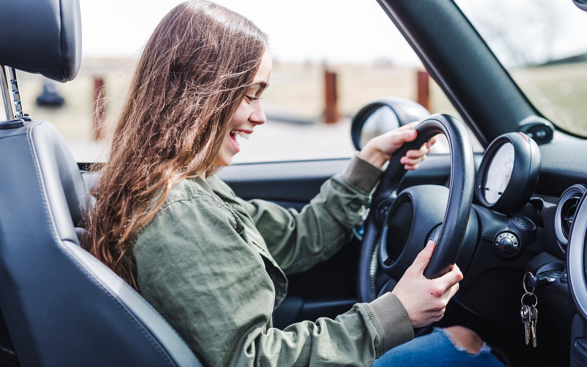 Pokolenie Z najbardziej konserwatywne wśród kupujących samochody. Oto wymagania młodych