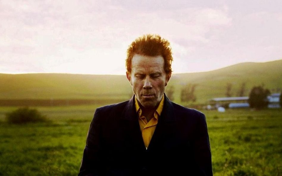 Tom Waits już jako dziecko interesował się muzyką Dylana.