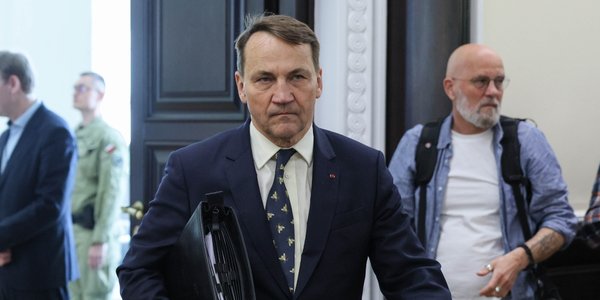 Jacek Czaputowicz: Dlaczego minister Radosław Sikorski wywołał spór z Izraelem