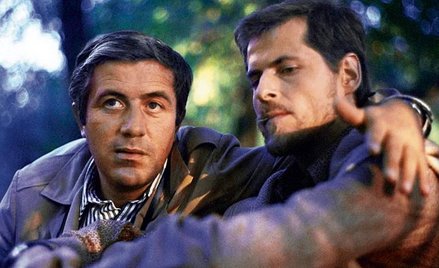 „Barwy ochronne” (1976) w reż. Krzysztofa Zanussiego. Na zdjęciu z Piotrem Garlickim
