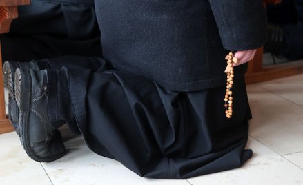 Ofiara księdza pedofila domaga się wielomilionowego zadośćuczynienia