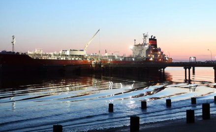 Sytuacja na rynku ropy coraz bardziej niepewna