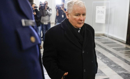 Płociński: Jaki wizerunek bardziej szkodzi Kaczyńskiemu