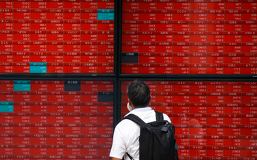 Dzisiaj Nikkei zyskał ponad 10 proc. Już po załamaniu rynków akcji?
